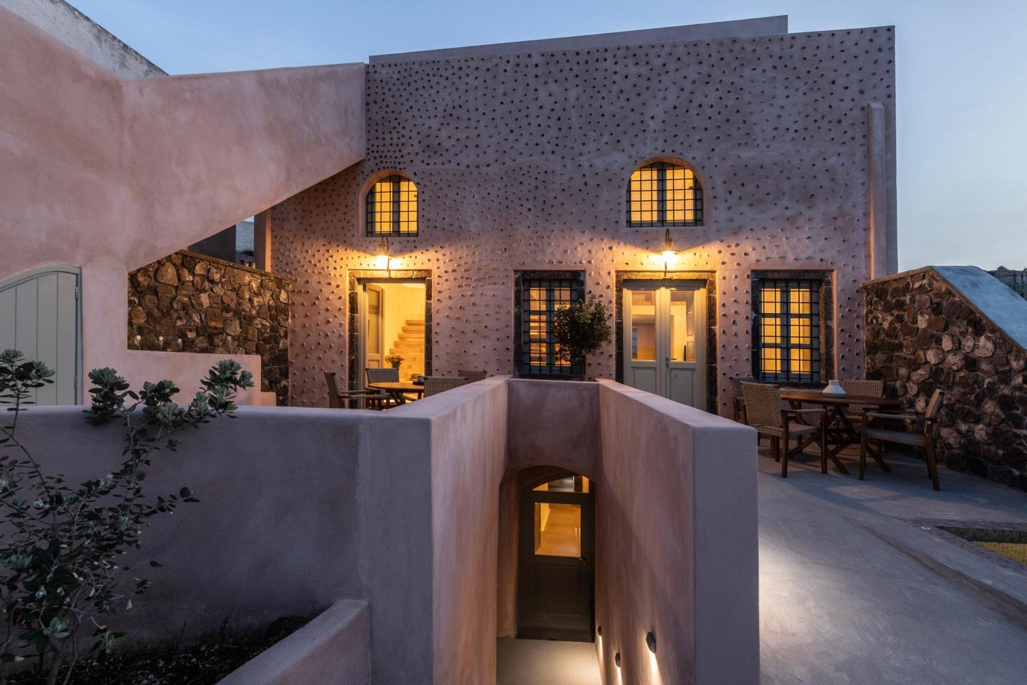 Frescoes Luxury Suites By Kb Hospitality Mesaria Exterior foto