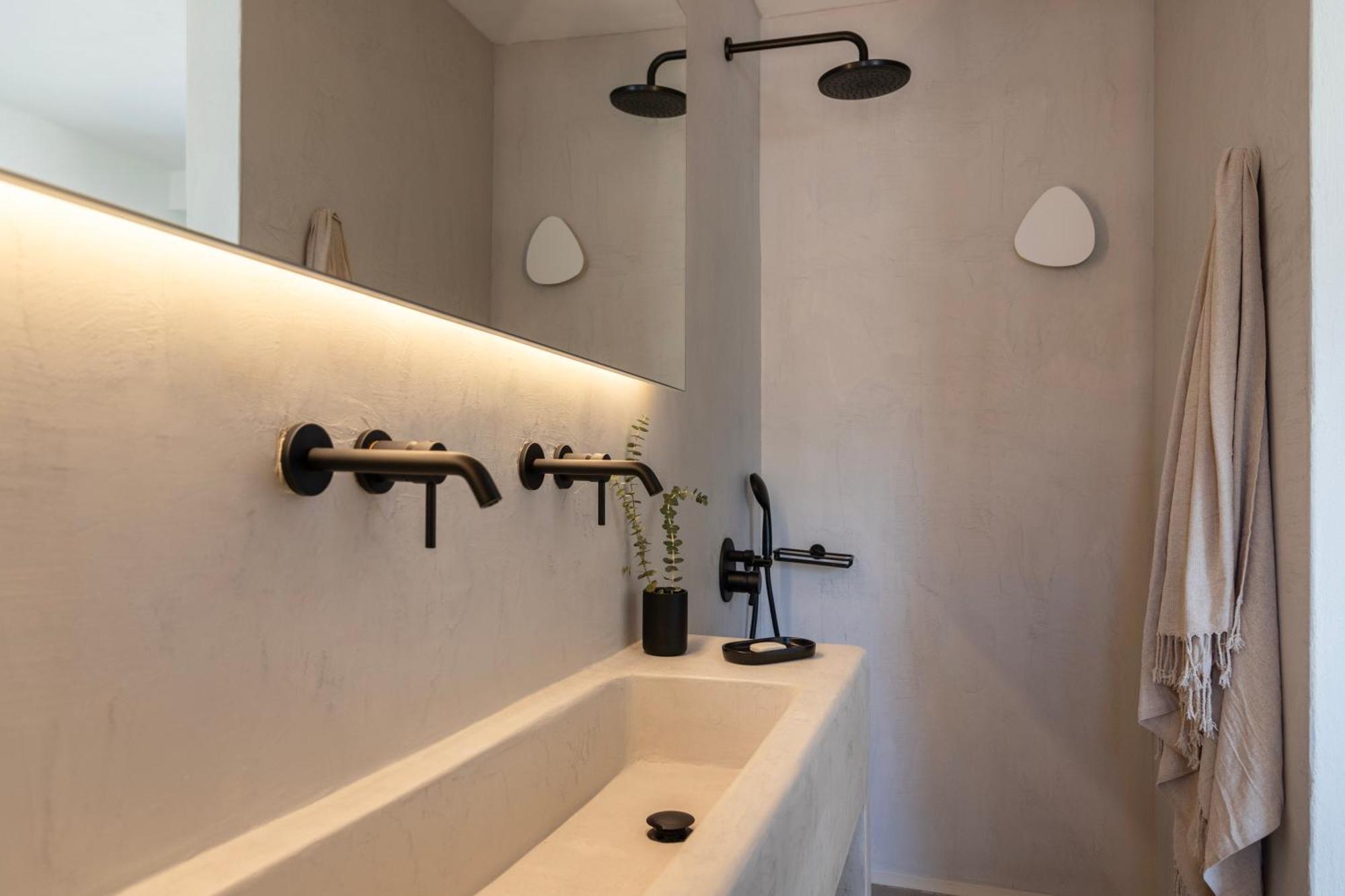 Frescoes Luxury Suites By Kb Hospitality Mesaria Exterior foto
